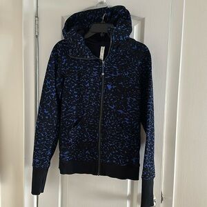 Lululemon Scuba Printed Hoodie (Size 6)